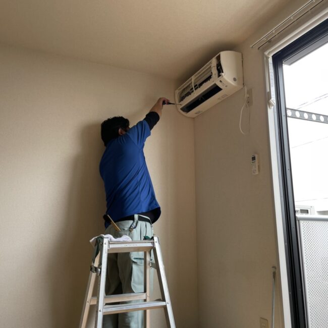 roomaircon_cleaning1